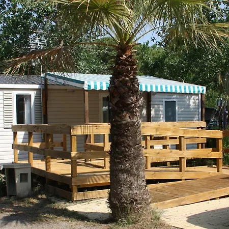 Camping Les Romarins 4* Agde