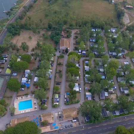 Camping Les Romarins
